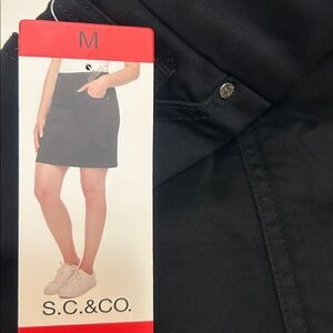 S.C.&Co. Black Mini Skort M NWT
